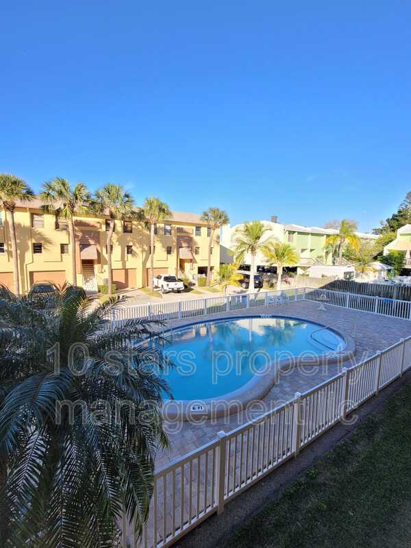Building Photo - 314 Windrush Blvd