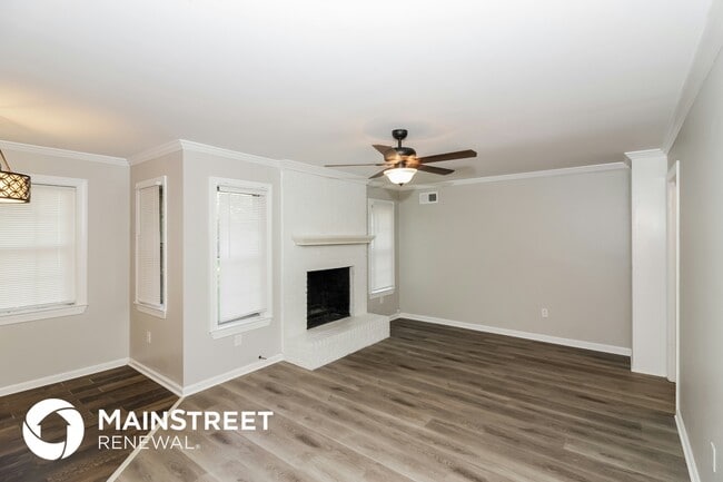 Building Photo - 3124 Battleboro Dr