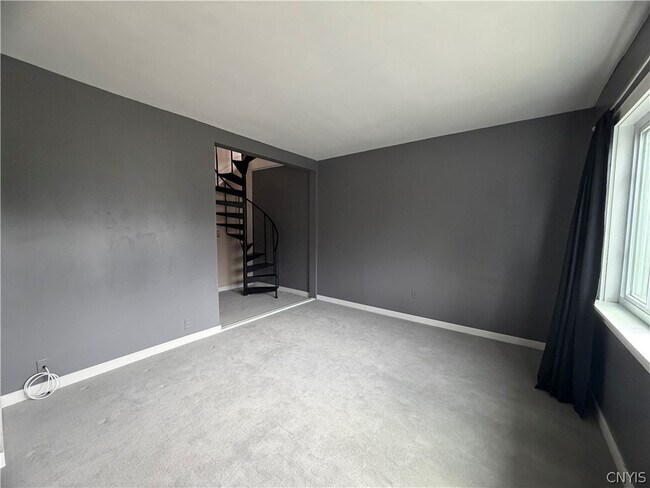 Foto del edificio - 1230 Thorn St