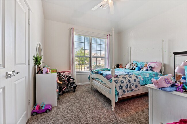 Foto del edificio - 8422 Hunterwyck Ln