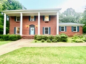 Building Photo - 418 Sheffield Rd