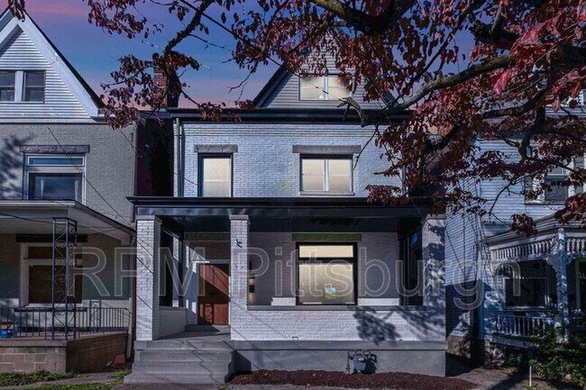 Foto del edificio - 161 Morewood Ave