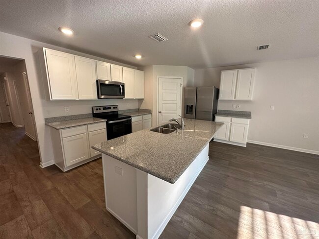 Building Photo - 4066 Blaney Ln