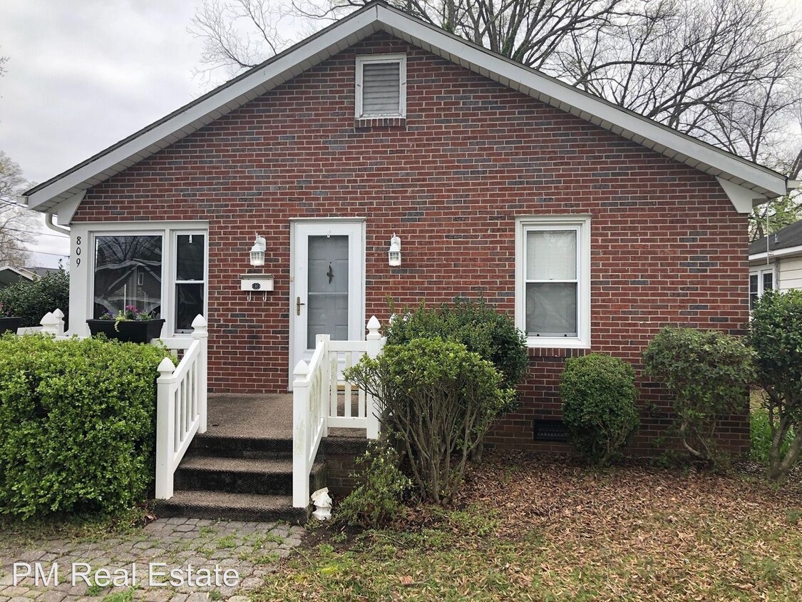 Primary Photo - 2 br, 1 bath House - 809 Barnes Street