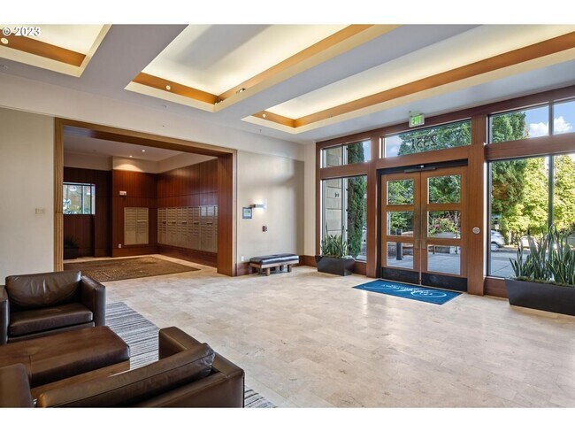 Foto del edificio - 2351 NW Westover Rd