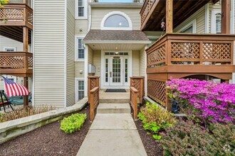Building Photo - 1328 Cedarwood Dr