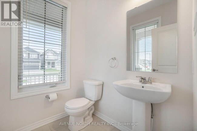 Building Photo - 157 Cranesbill Rd