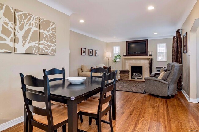 Foto del edificio - Gorgeous Home in Great Neighborhood! Licen...