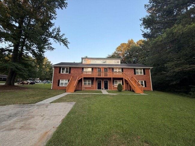 Building Photo - 1988 Patterson Ct