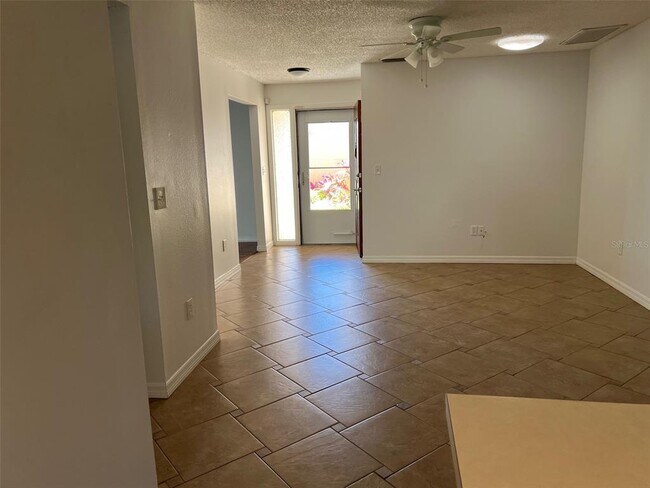 Foto del edificio - 11177 Bella Loma Dr