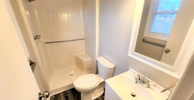 Photo - 401 Bethel Dr House