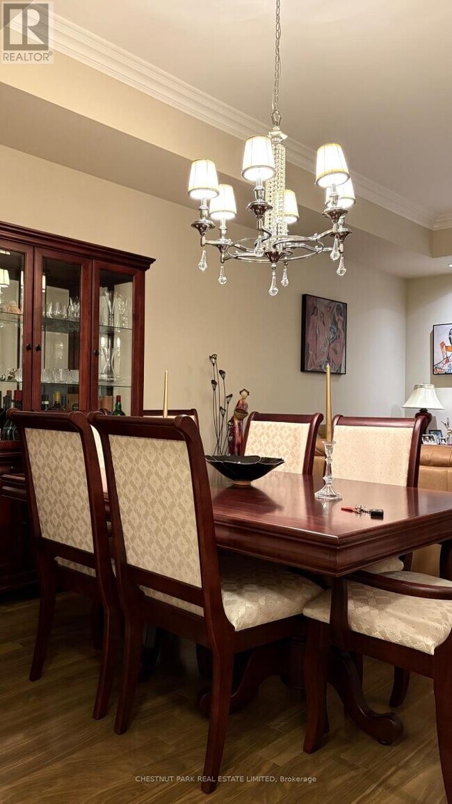 Photo du bâtiment - 500 Doris Ave