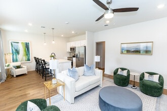 BPP - Magnolia Model Home-Web-0011 (23).jpg - Sweetwater Point Cottages
