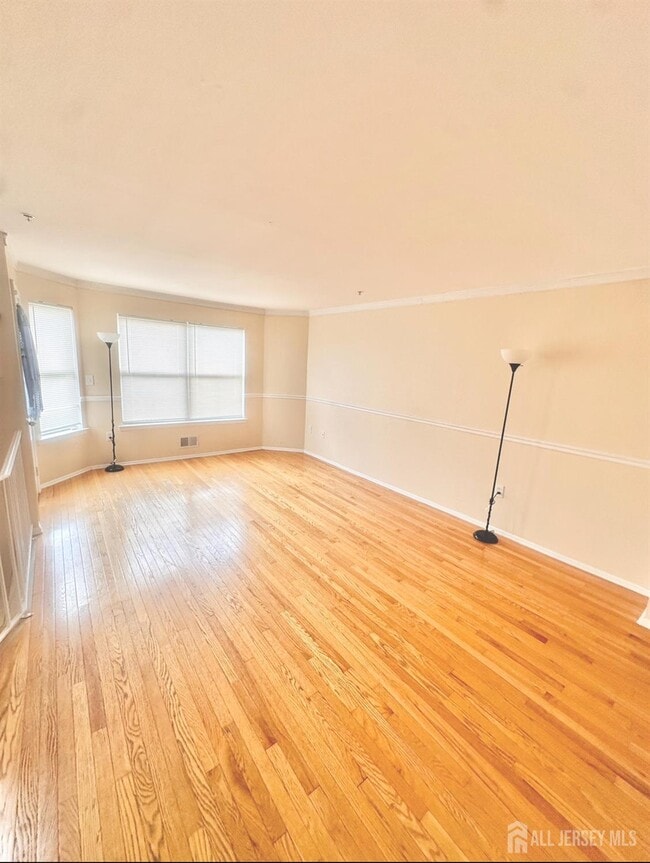 Foto del edificio - 790 Harbortown Blvd