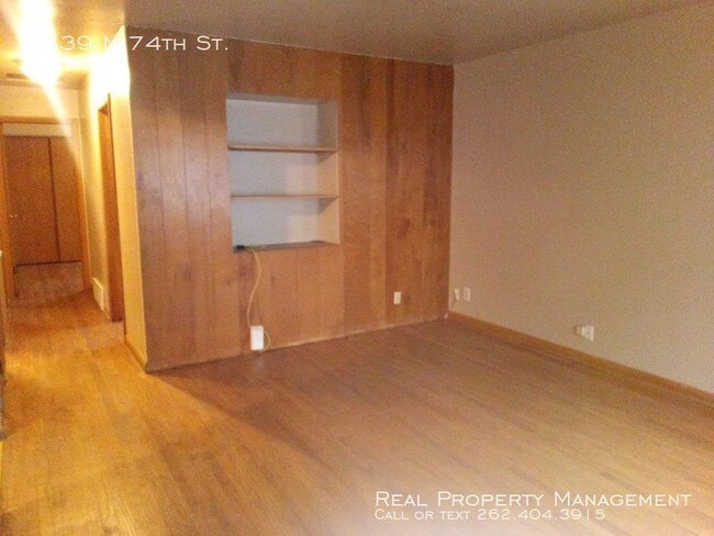 Building Photo - 3 Bedroom Ranch
