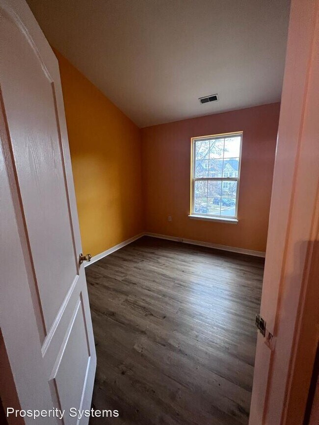 Building Photo - 4 br, 3 bath House - 4362 Breeders Cup Cir