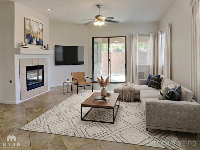 Building Photo - 12548 E Red Iron Trail