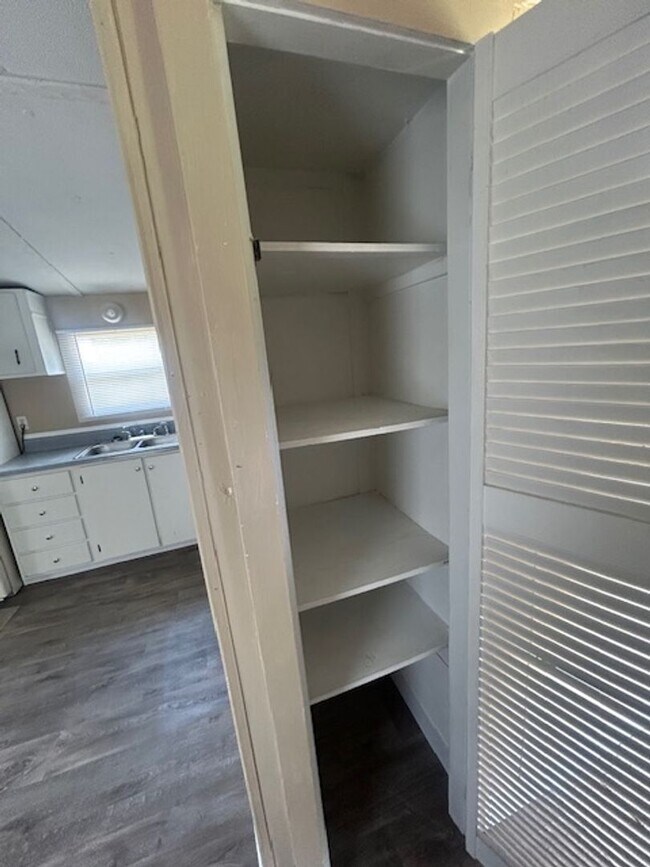 Foto del edificio - 3-bedroom, 2-bath mobile home