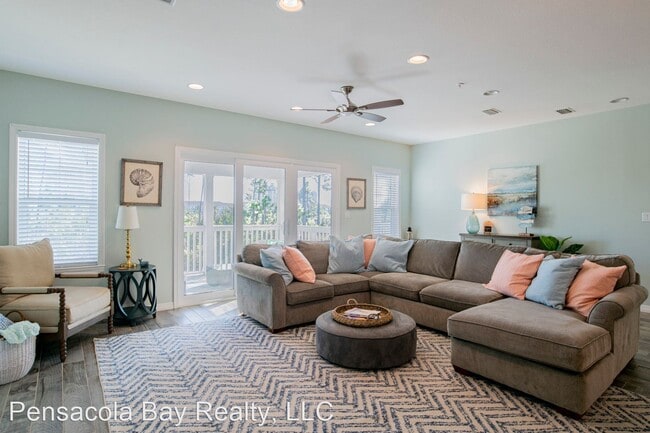 Building Photo - 3 br, 3 bath House - 14473 Salt Meadow Drive