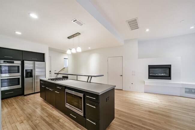 Foto del edificio - 2518 Mason St