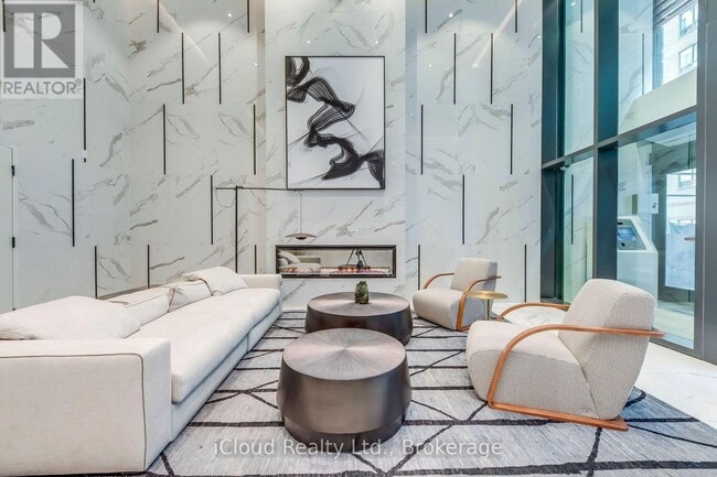 Photo du bâtiment - 82 Dalhousie St