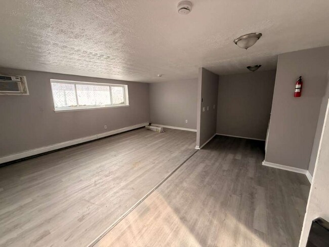 Foto del edificio - 13540 Superior Rd