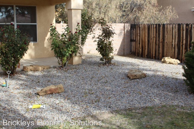Building Photo - 3 br, 2 bath House - 4005 Rancho Centro NW