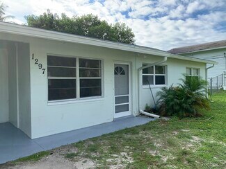 Building Photo - 1297 NW Charlie Green Dr