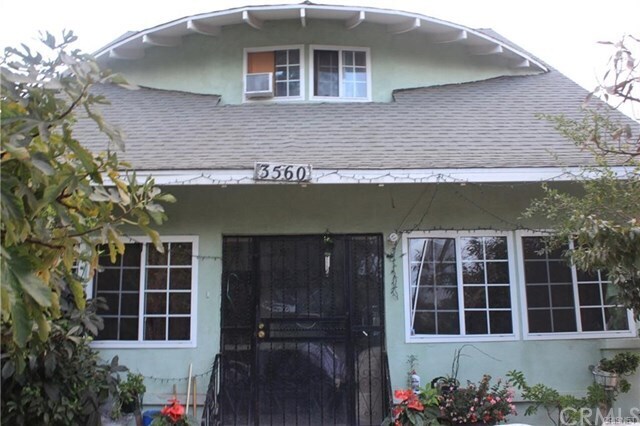 Primary Photo - 3560 E 56th St