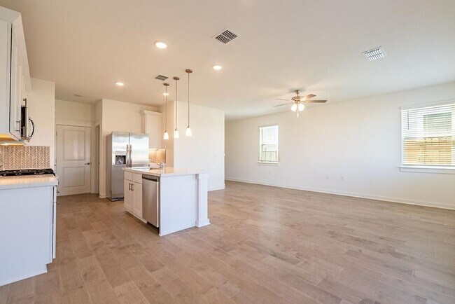 Building Photo - Stylish, Spacious, and Sprinkled with a Dash of Delight