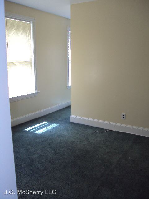 Building Photo - 1207 Cottman Ave