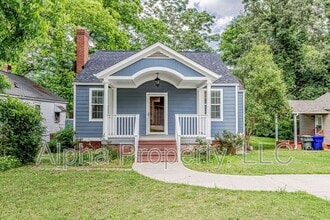 Building Photo - 3 Skyland Dr