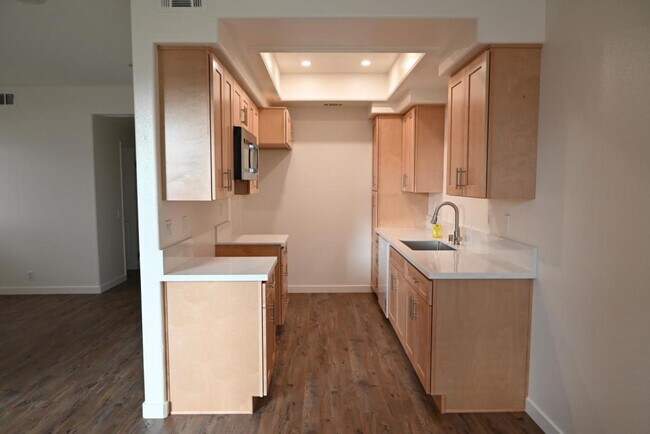 Foto del edificio - 21836 Vermont Ave