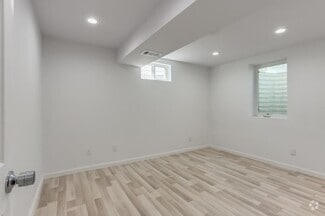 Building Photo - 7520 W Bails Ave