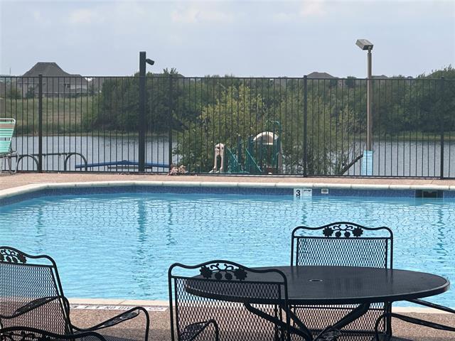 Foto del edificio - 5304 Alpine Meadows Dr