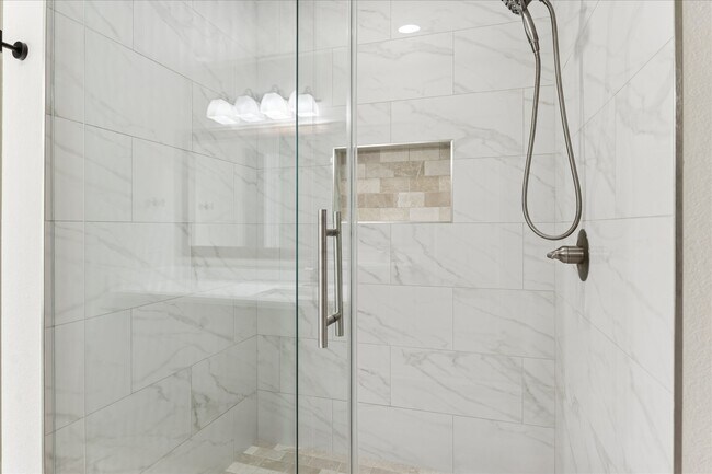 Foto del edificio - 16031 Heights Harvest Ln