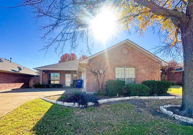 Foto principal - 708 Nandina Way