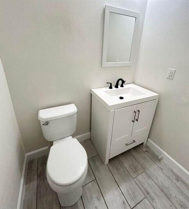 Foto del edificio - 13004 Boggy Pointe Dr