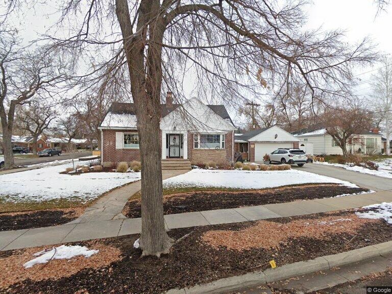 Foto principal - 1809 E Harrison Ave
