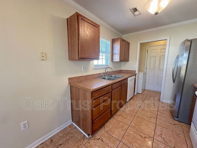 Foto del edificio - 5098 Westview St