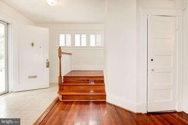 Foto del edificio - 3805 Shepherd St