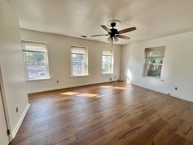 Large living room with natural light - 1907 W Point Pike