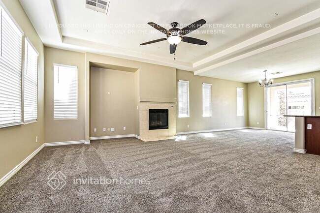 Building Photo - 4013 Keasberry Ave