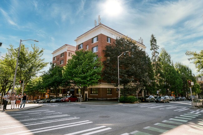 Building Photo - The Humphrey Apartments