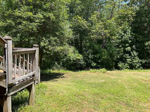 Foto del edificio - 1359 Camp Creek Rd