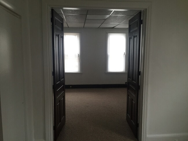 Building Photo - 295 JEFFERSON AVENUE
