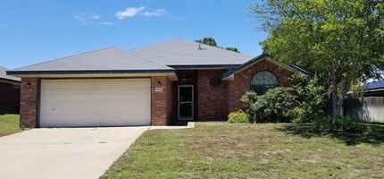 Building Photo - 4103 Fawn Dr