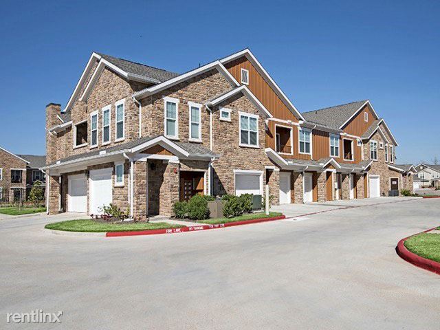 Primary Photo - 3 br, 2 bath Condo - 8585 Sienna Springs B...
