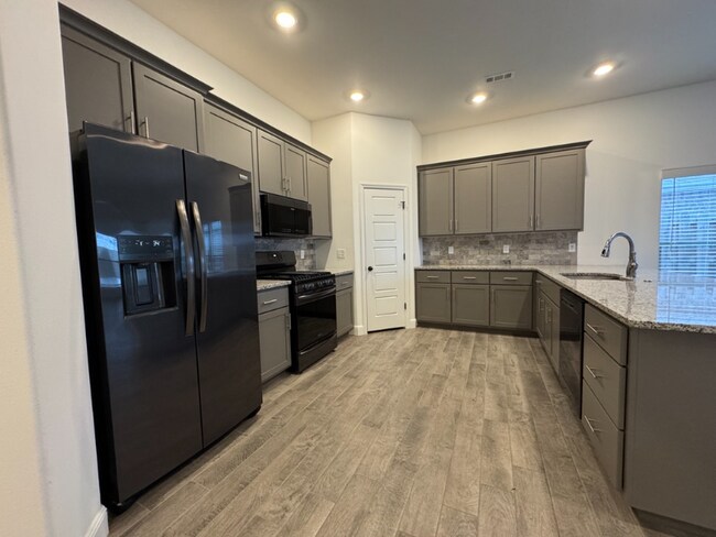 Foto del edificio - 424 NW 59th Ave