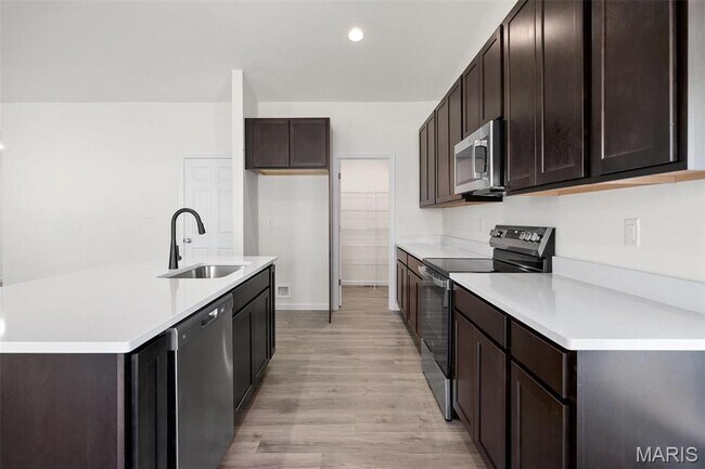 Foto del edificio - 442 Sweetgrass Dr